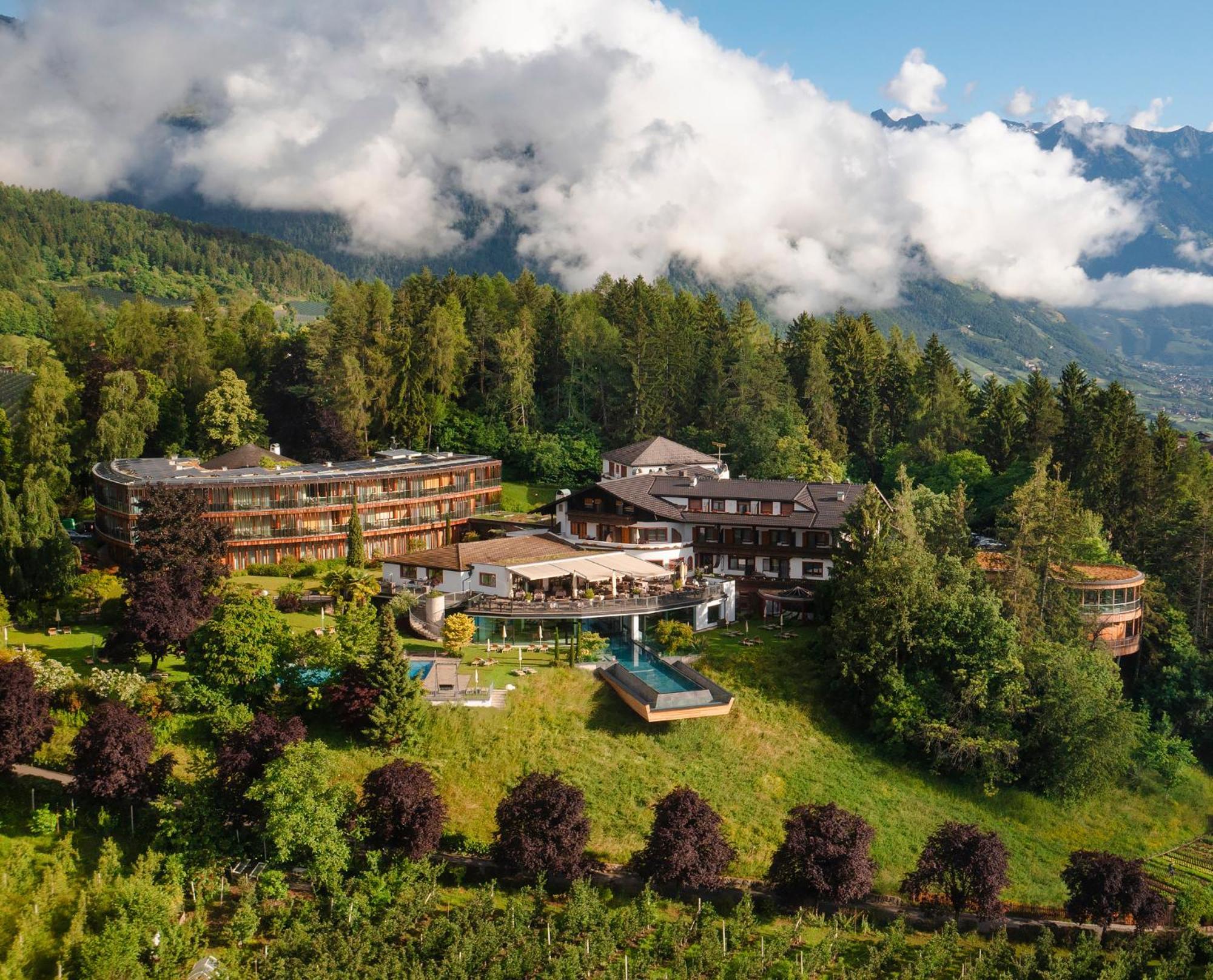 Отель Der Waldhof Воллан Экстерьер фото